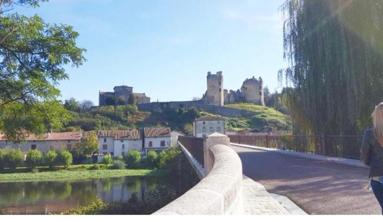 Gite Des Lavandes Oradour-Fanais Kültér fotó