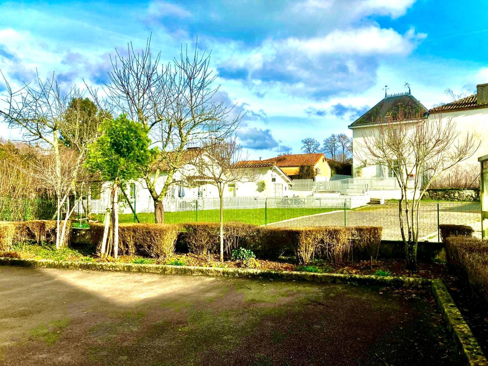 Gite Des Lavandes Oradour-Fanais Kültér fotó