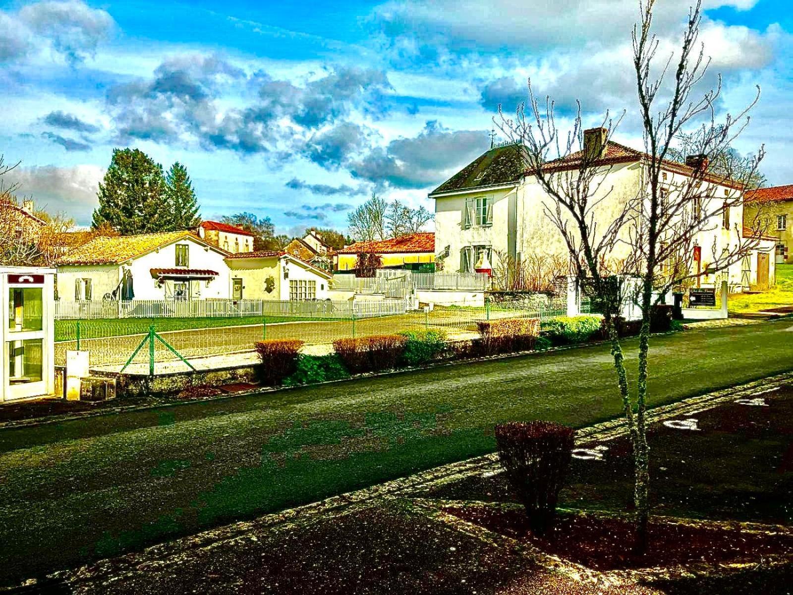 Gite Des Lavandes Oradour-Fanais Kültér fotó