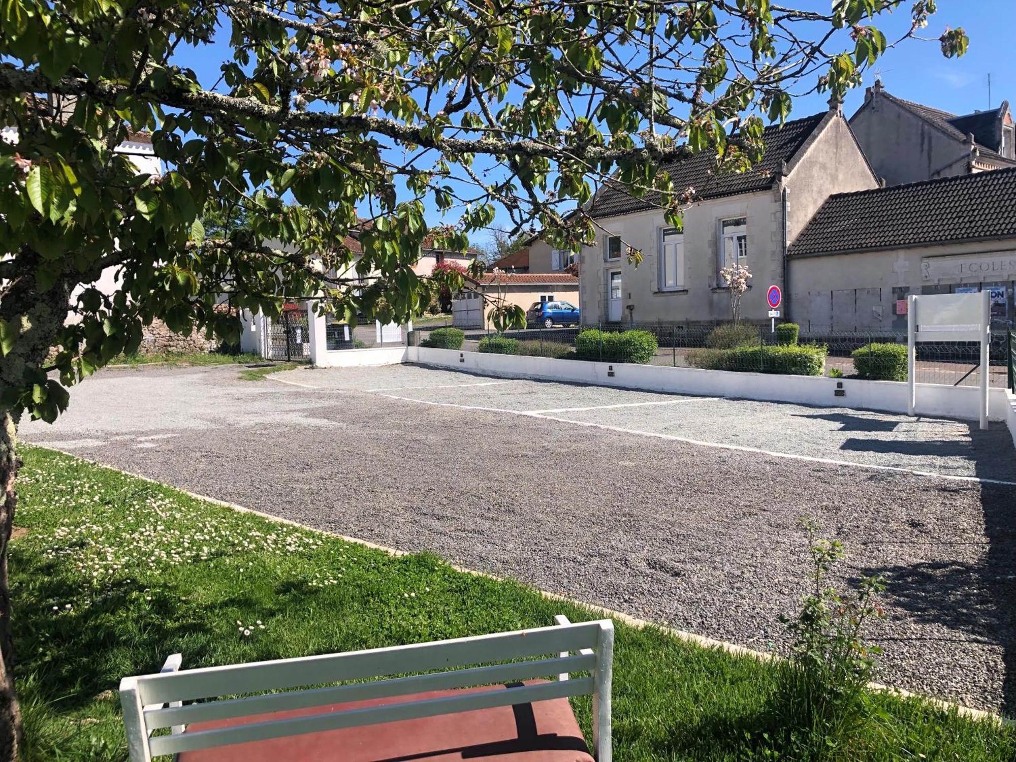 Gite Des Lavandes Oradour-Fanais Kültér fotó